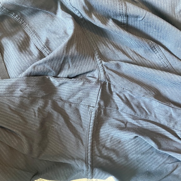 Lululemon Dance Studio Mid-Rise Pant (Unlined) 10 - well worn - Picture 5 of 8